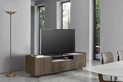 MOBLE TV